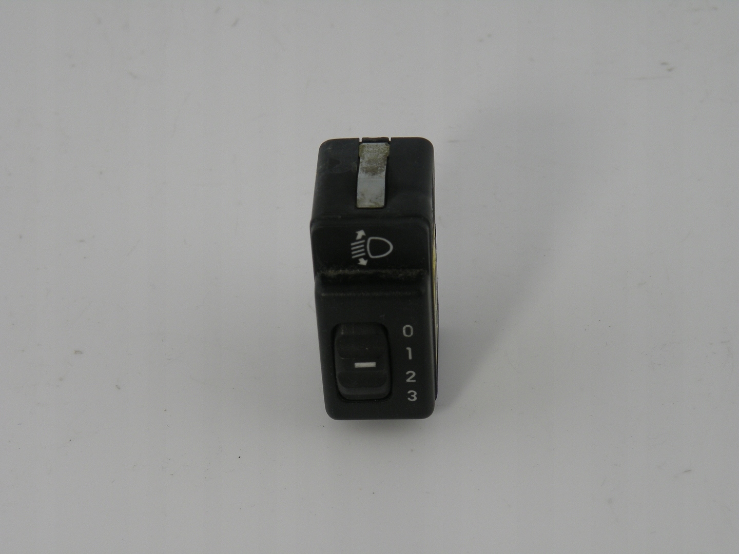 switch control of the lights OPEL ASTRA 90270514 OPEL