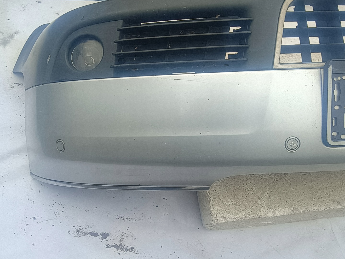 nárazník předek AUDI A6 C5 PDC