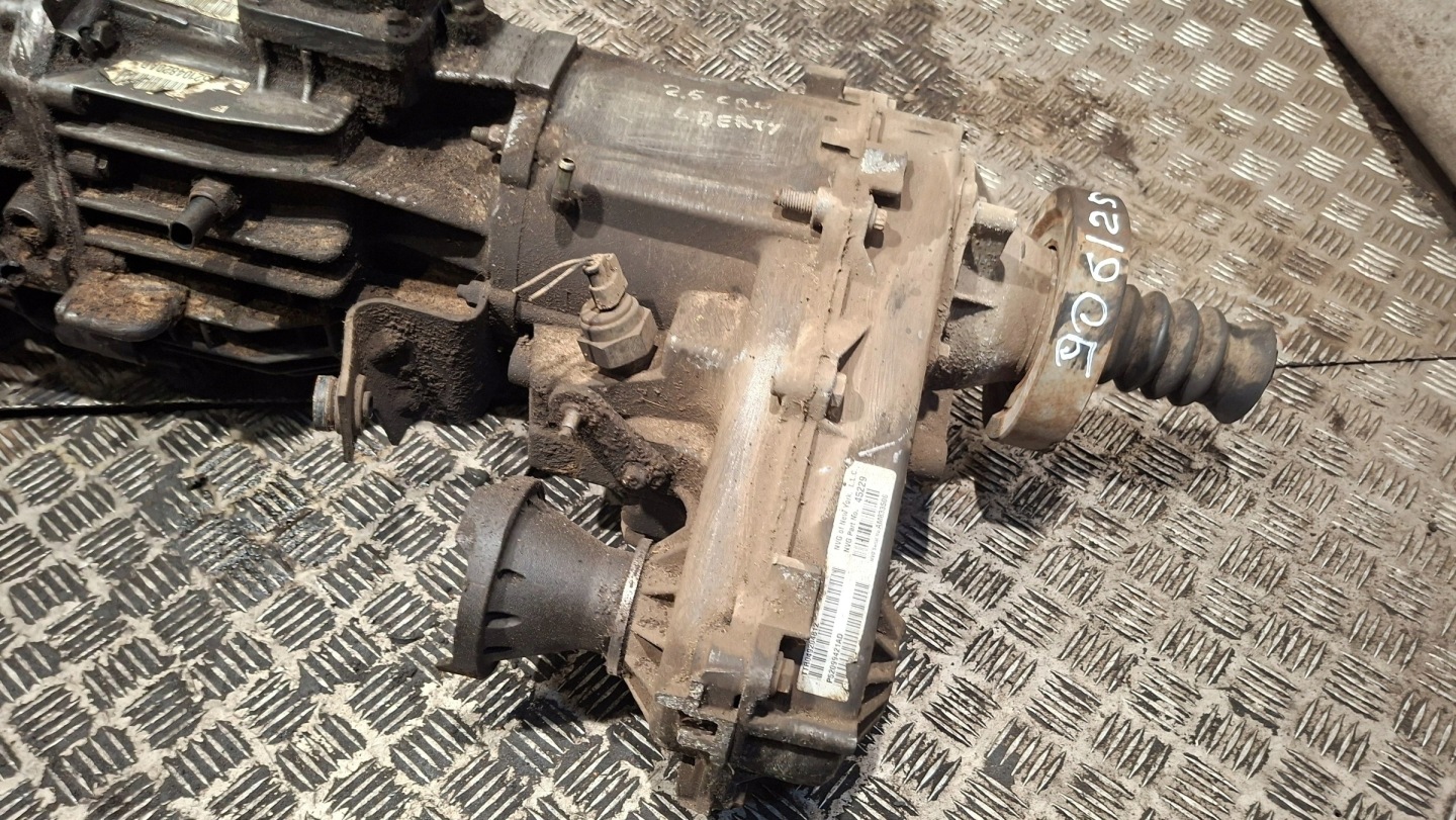 Getriebe JEEP GRAND CHEROKEE III 2.5CRD
