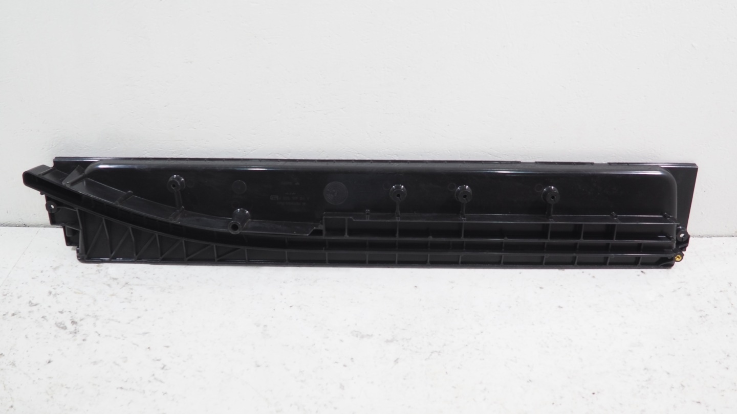 Mercedes Sprinter W907 W910 stopien threshold A9106861500