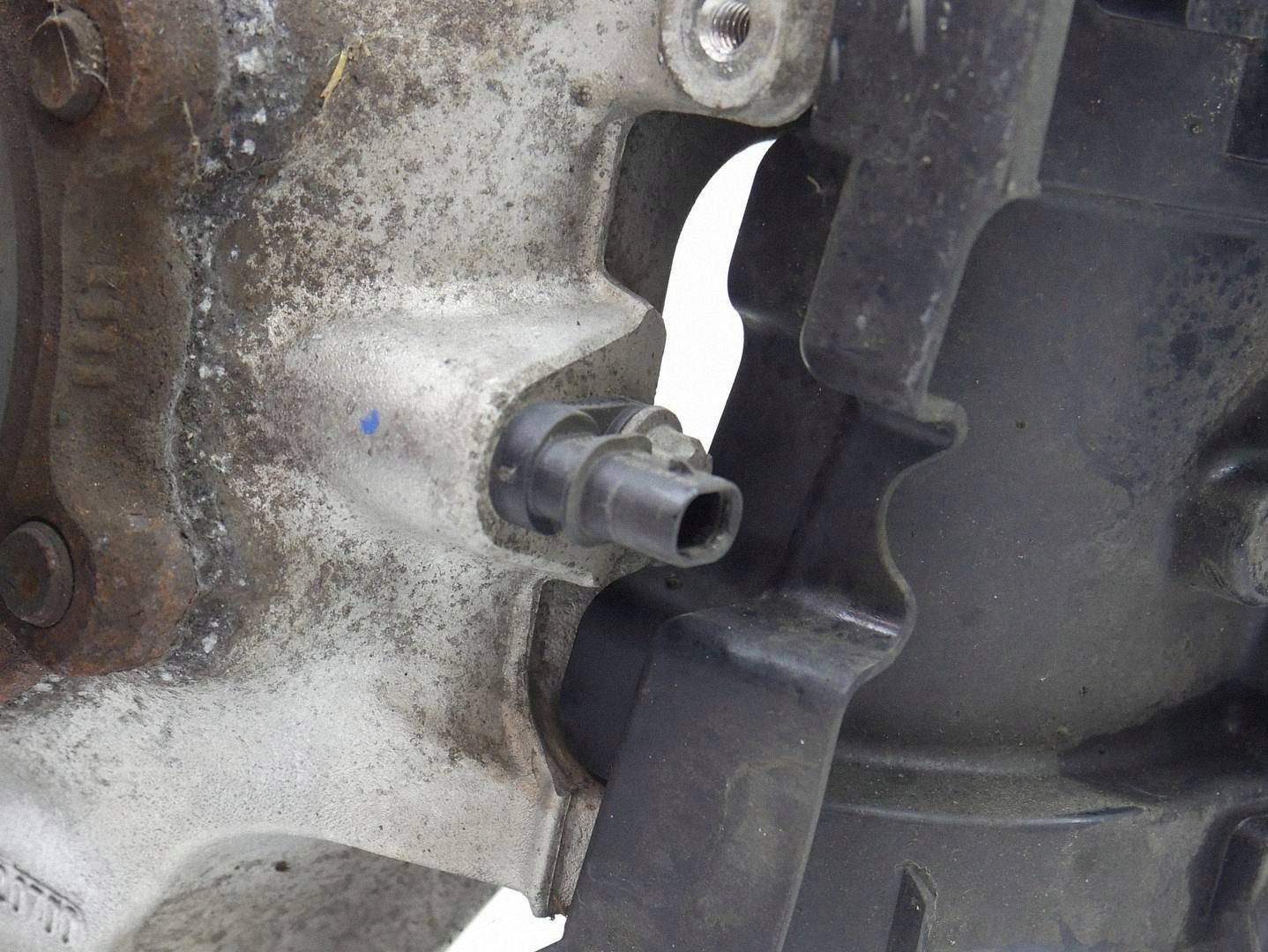 swing McPherson left front shock absorber MERCEDES W177 2.0 D A2473320700