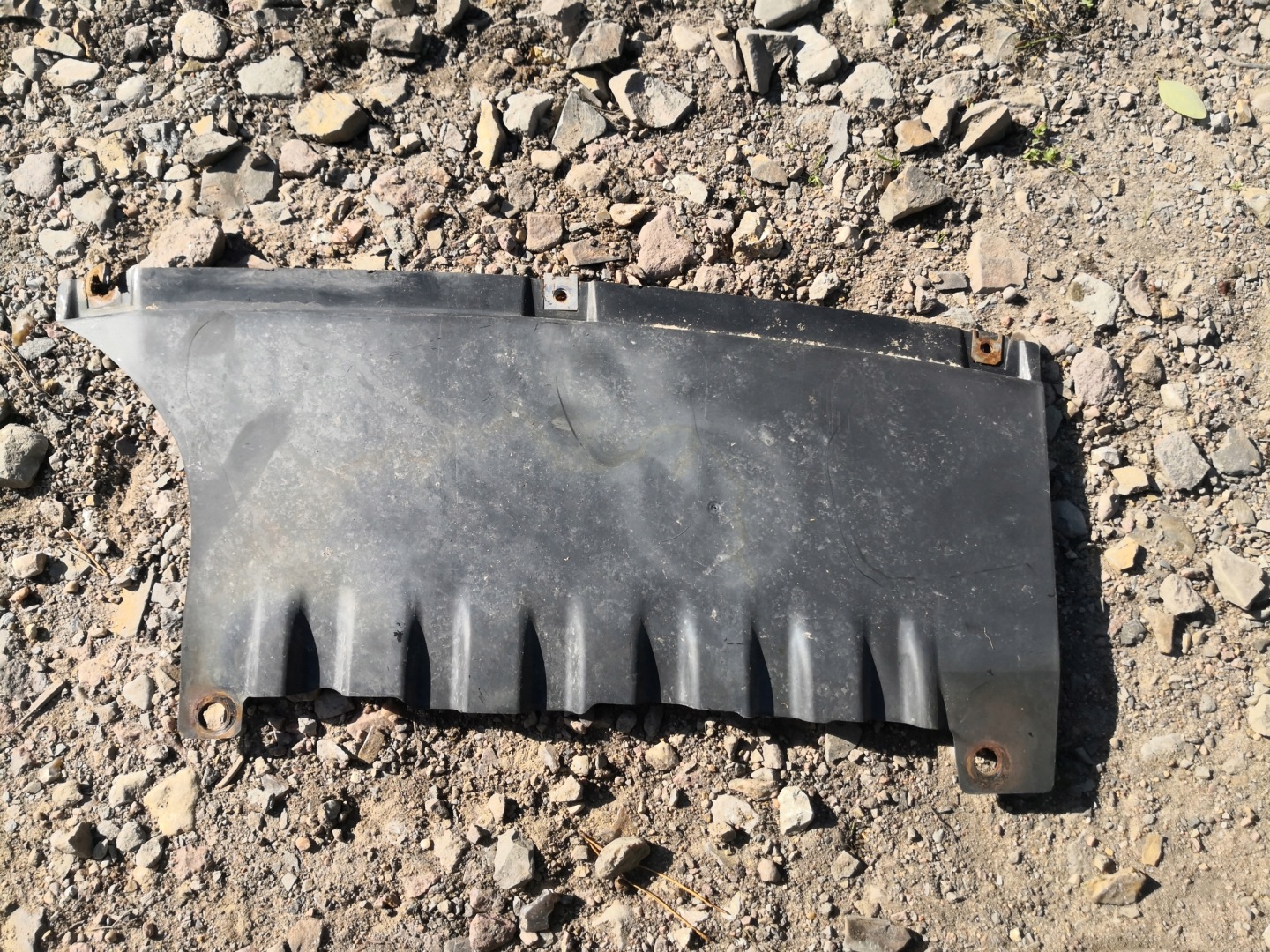 cover below bumper rear part BMW 1 E87 7118162