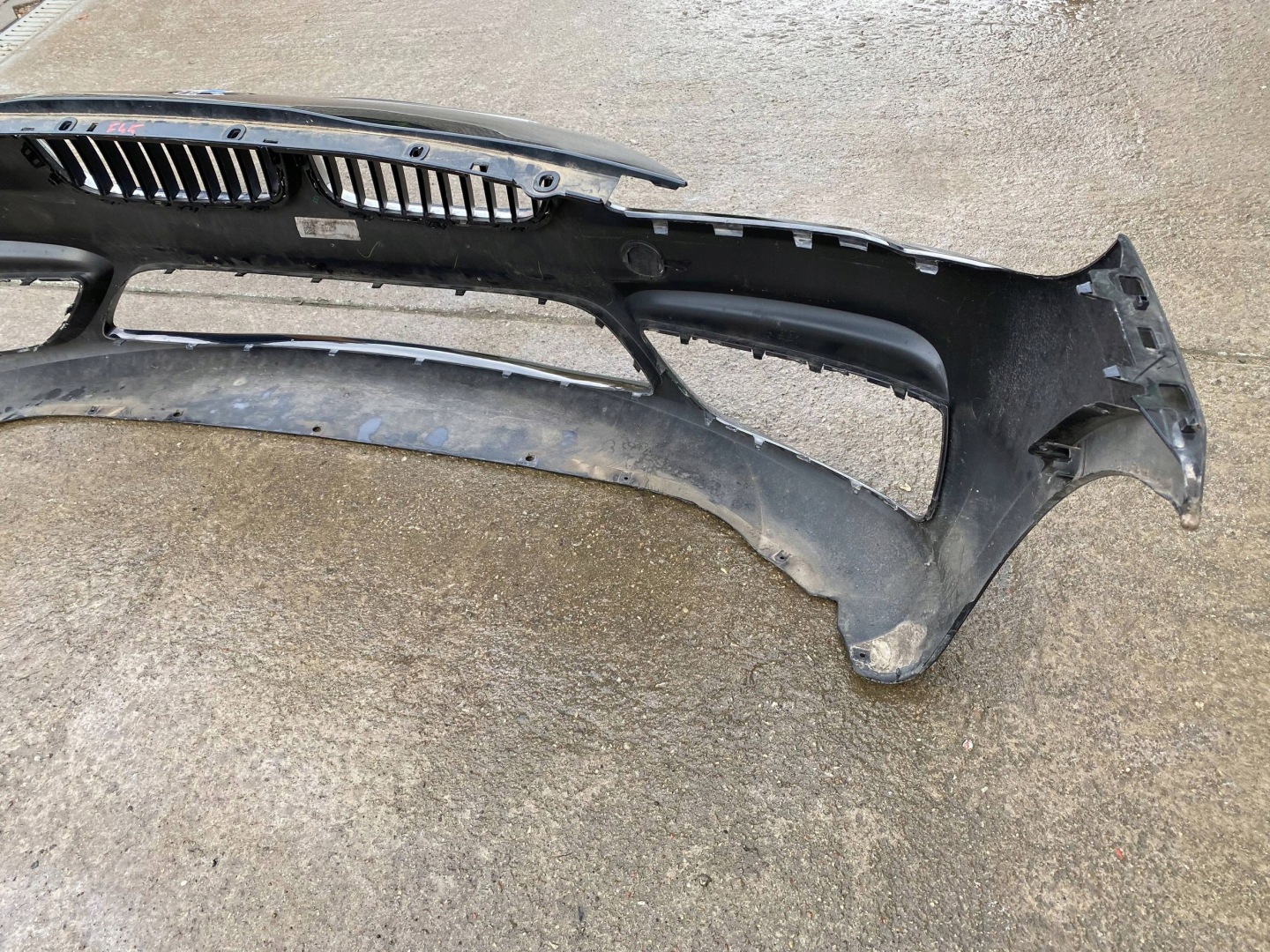 BMW 2 F45 bumper front front SKORUPA black PDC