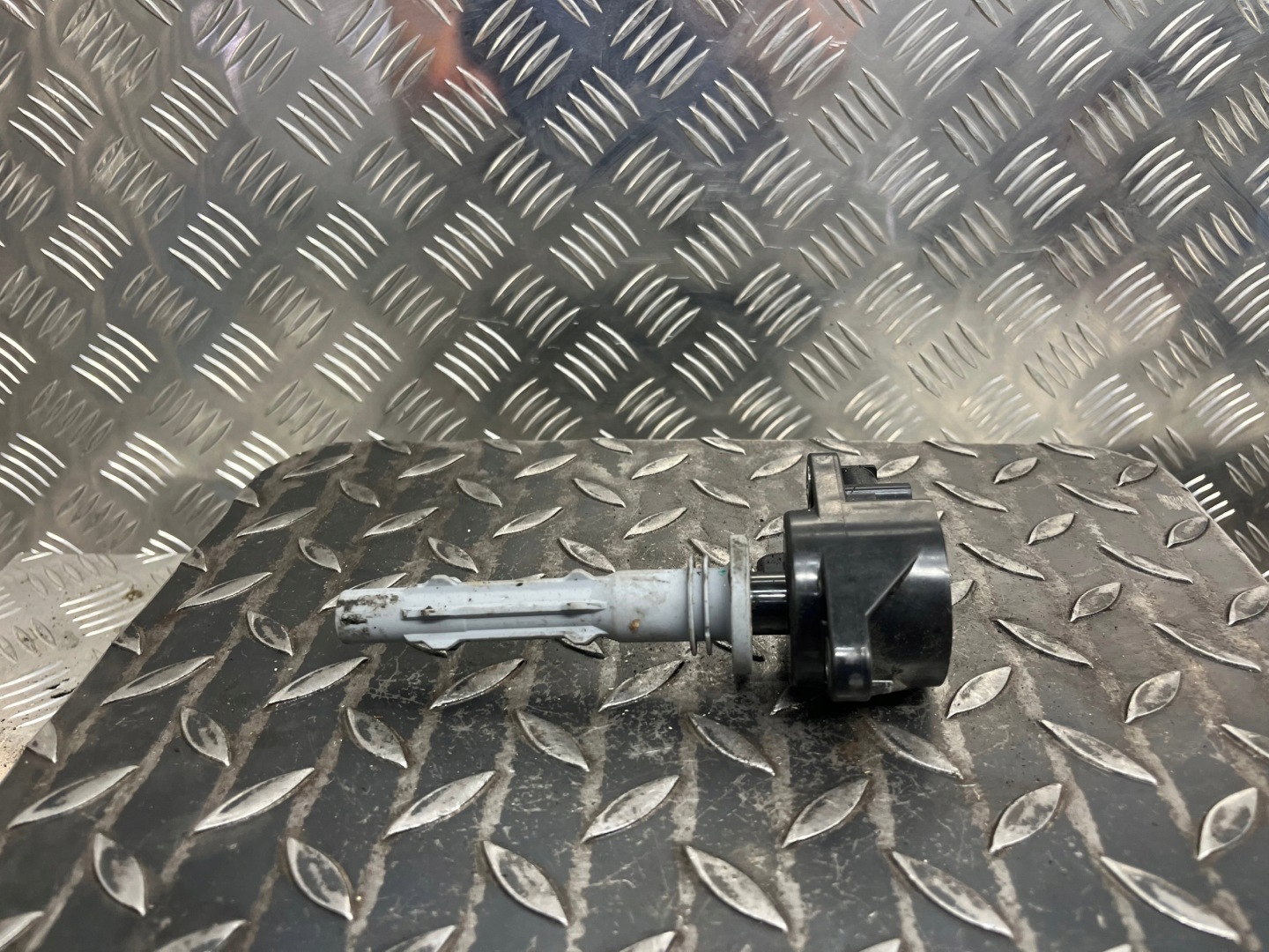 coil ignition MERCEDES-BENZ R KLASA W251 GN10235