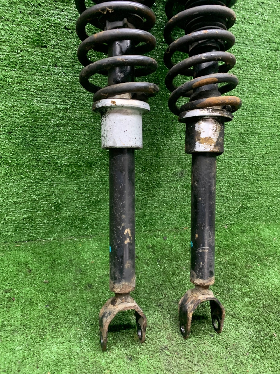 Mercedes E w211 shock absorber shock absorbers right left front front komplet
