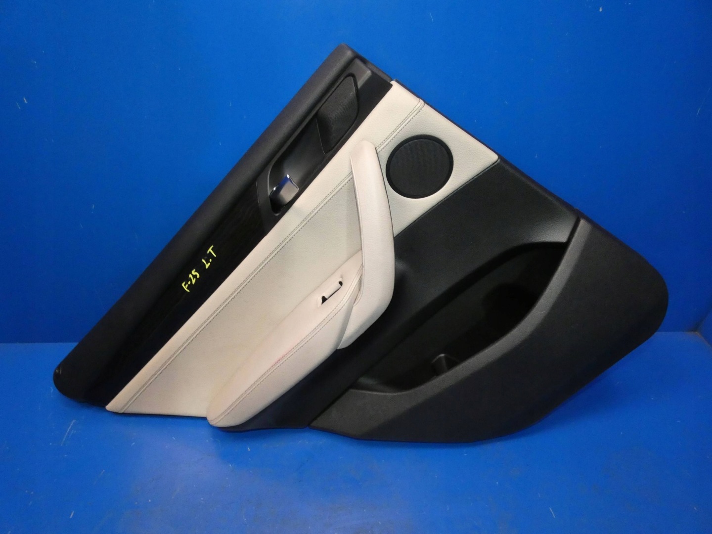 BMW X3 F25 side upholstery door left left rear part rear
