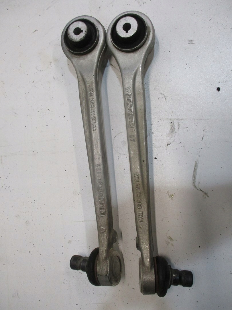 arm AUDI Q5 80A 2,0TDI front front left