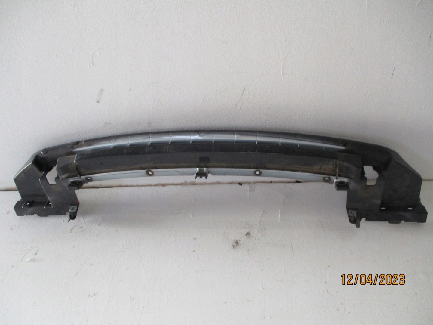 pillar bumper support EVOQUE BJ32-17E778-A