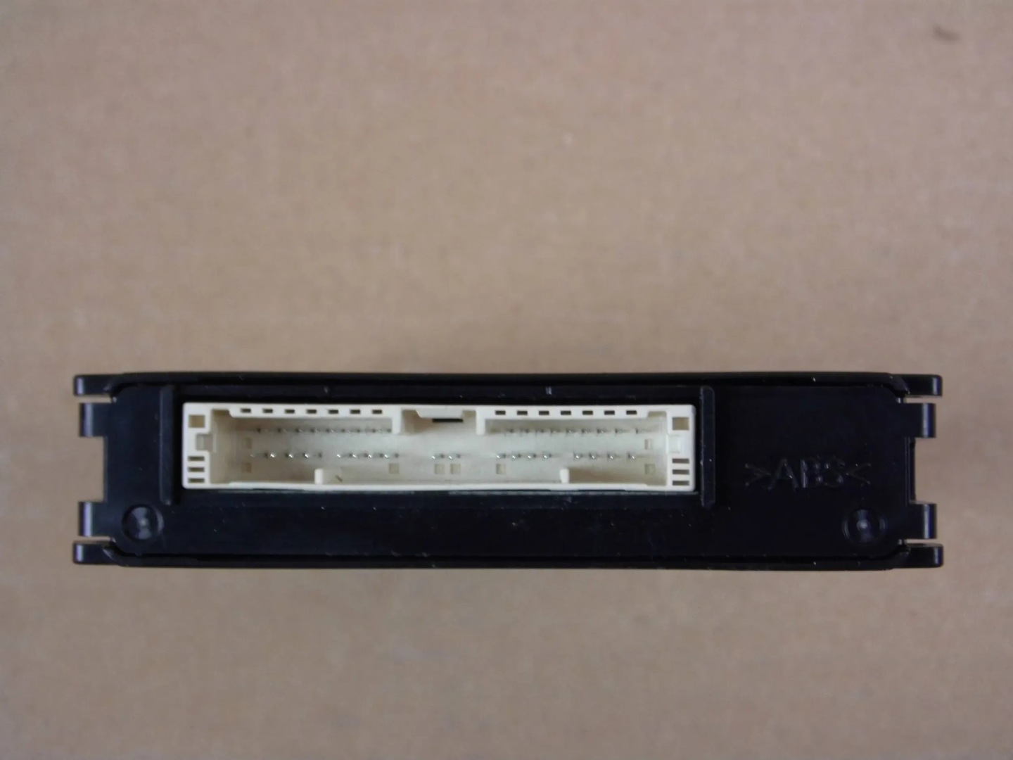 Toyota Yaris IV module control unit GATEWAY control 89111-K0021