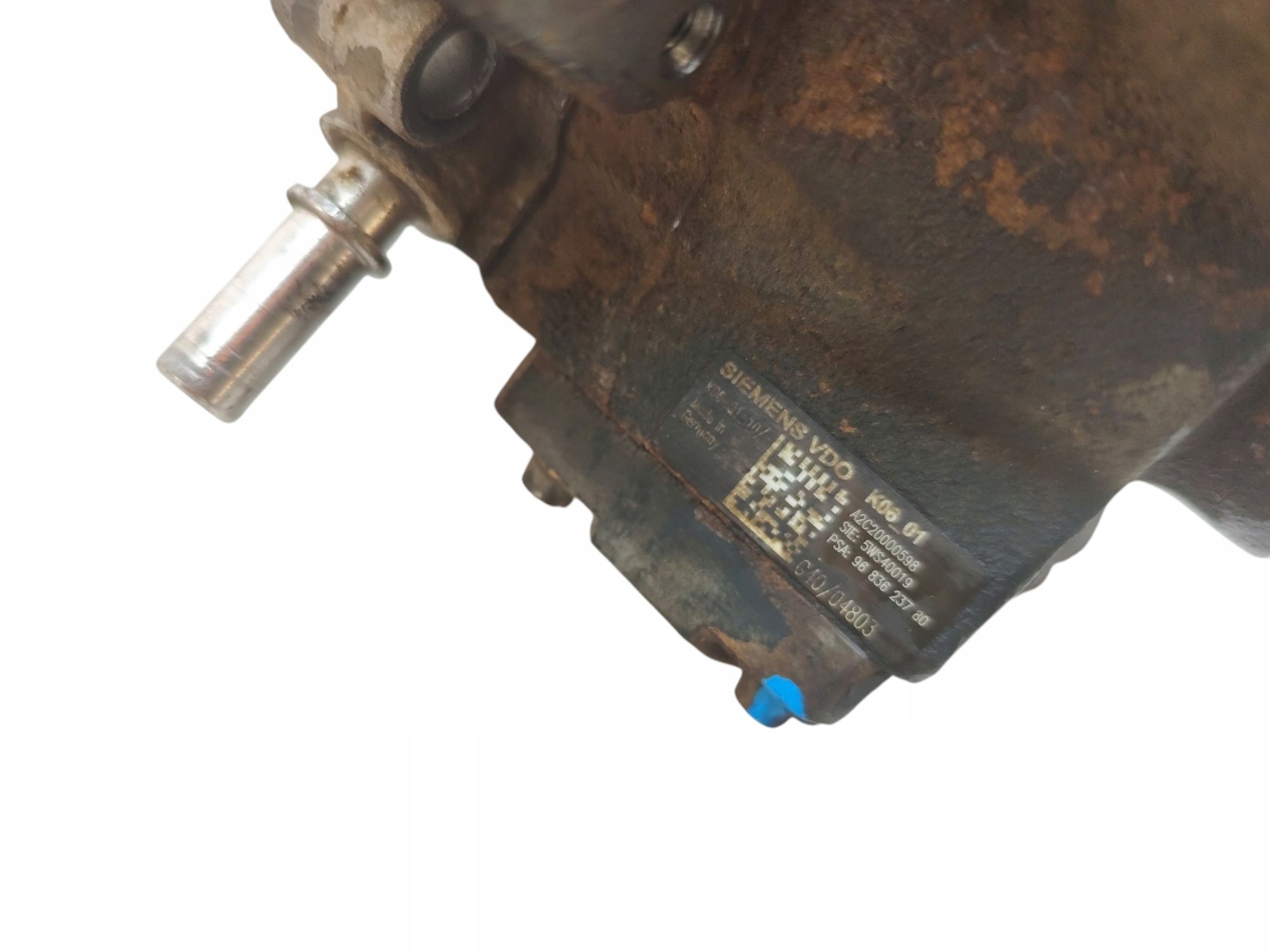 injection pump CITROEN C4 PICASSO and C5 II C8 JUMPY II 2.0 HDI 9683623780
