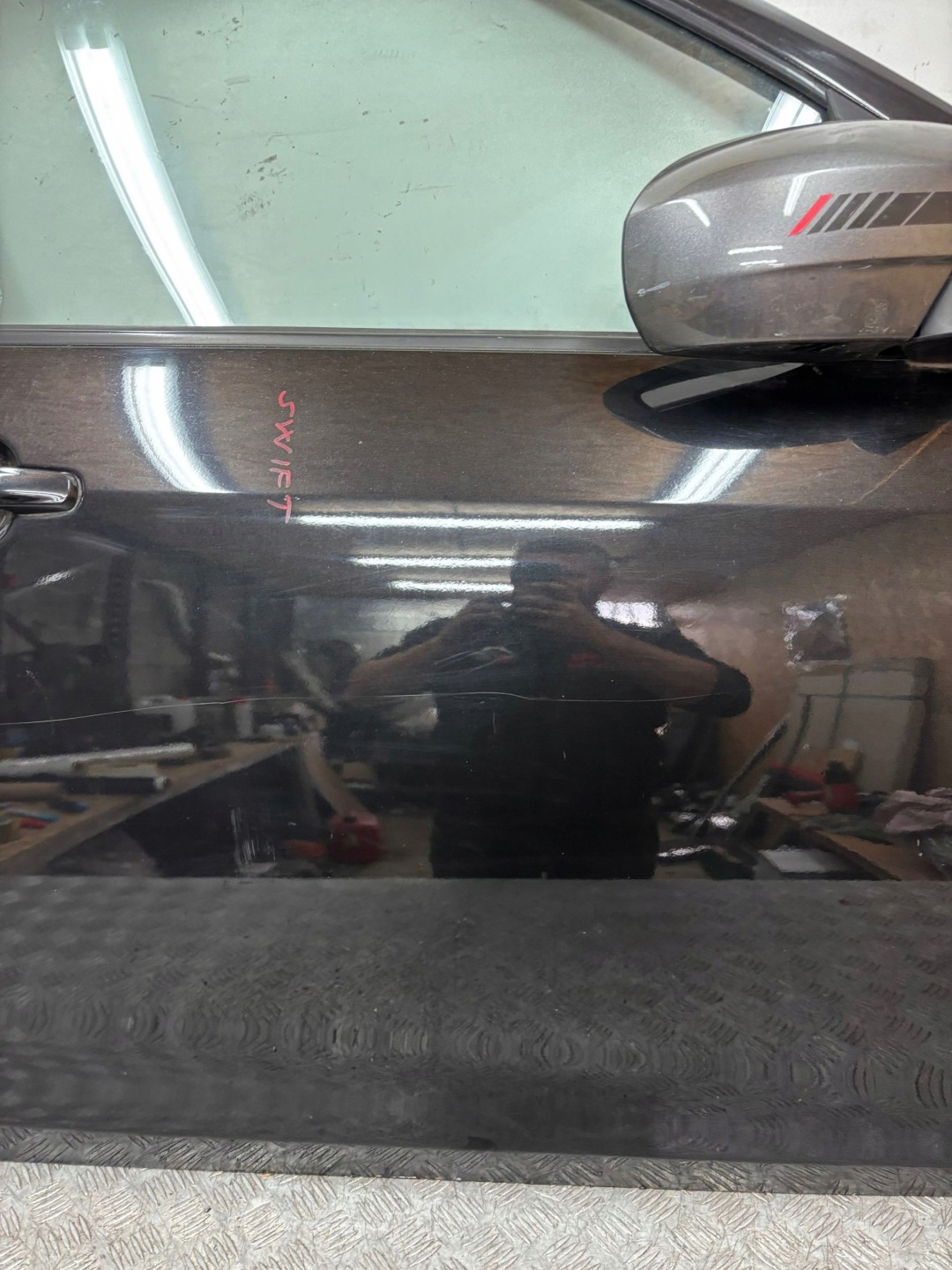 door front front right SUZUKI SWIFT MK7 10