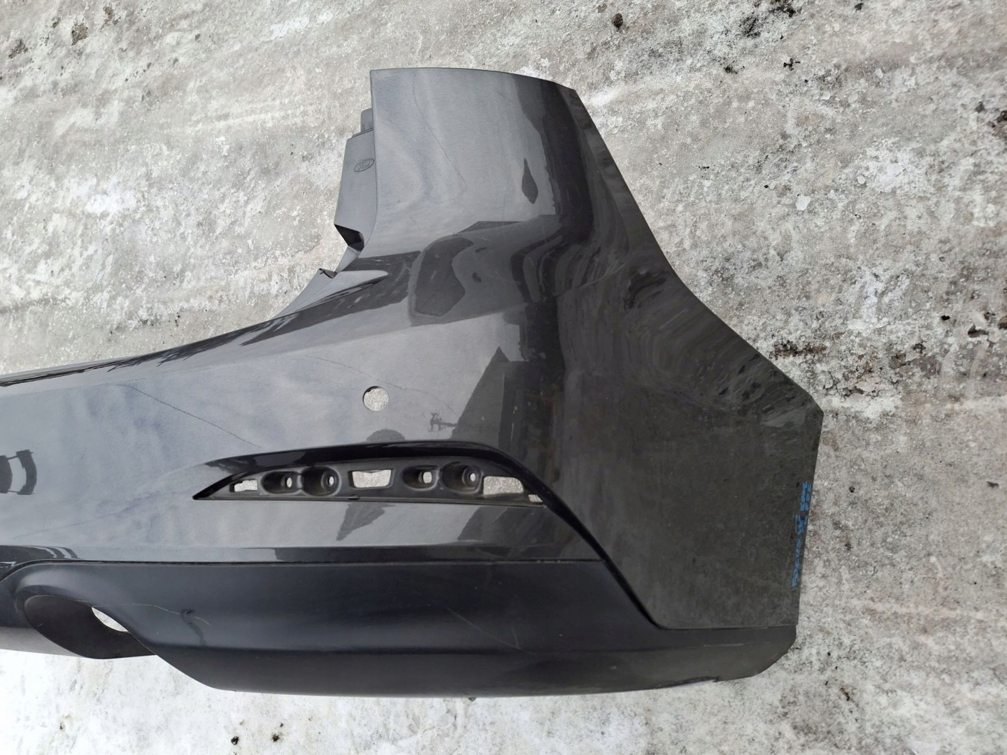 bumper FORD FOCUS IV MK4 KOMBI 2018R->