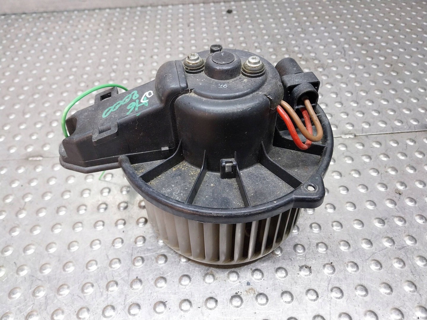 ventilátor tOPENÍ klími 4B1820021B AUDI A4 B5 A6 C5