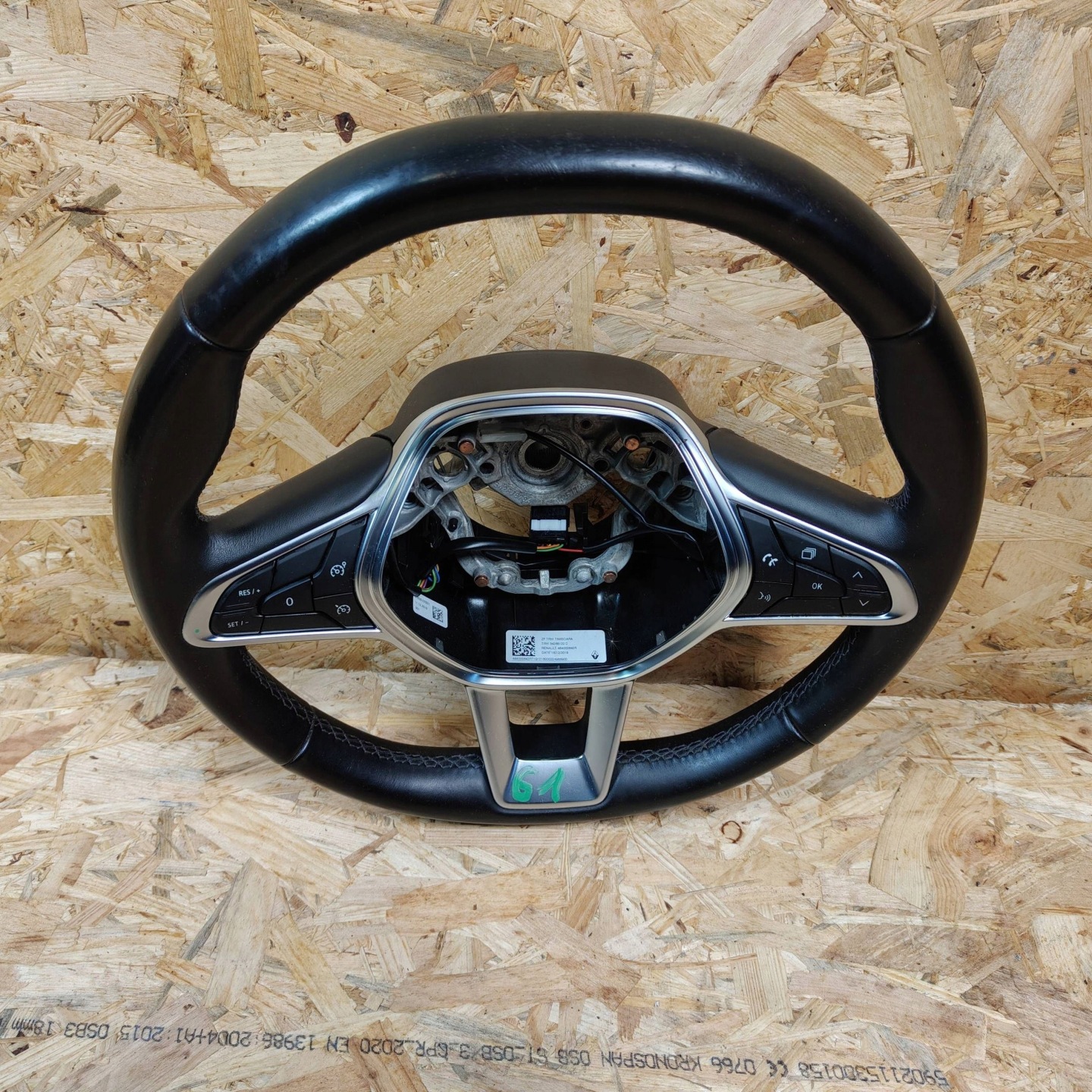 lenkrad Renault Clio V 484000642R