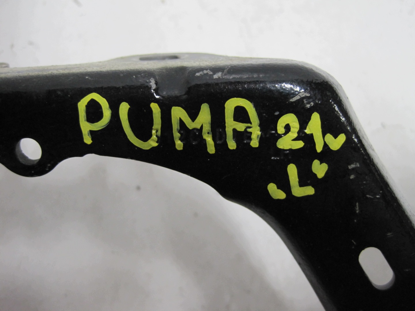hinge bonnets FORD PUMA MK2 L1TB -S16801-AA left