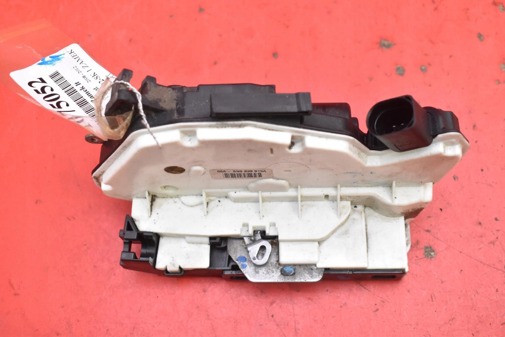 lock door left rear part rear 5N0839015A VW PASSAT CC 08-12