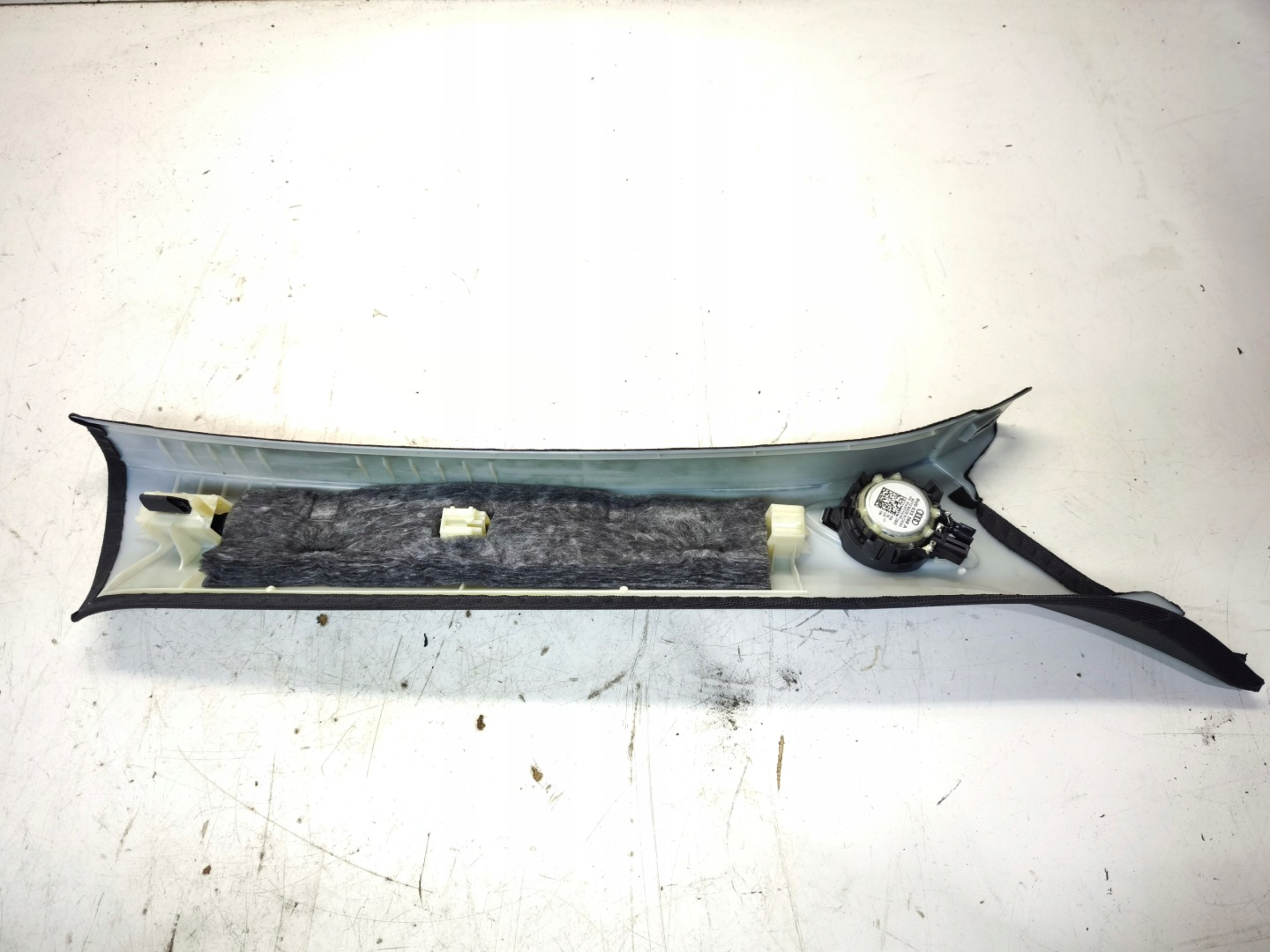 cover SLUPKA A left S LINE AUDI A3 8V 8V0867233