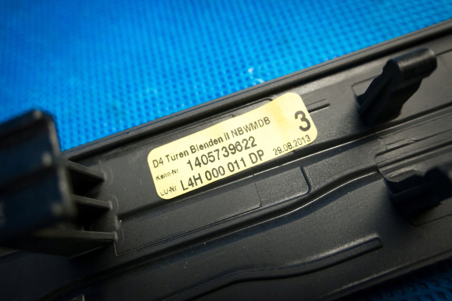 decorative trim door dekor Audi A8 4H0867419 IND