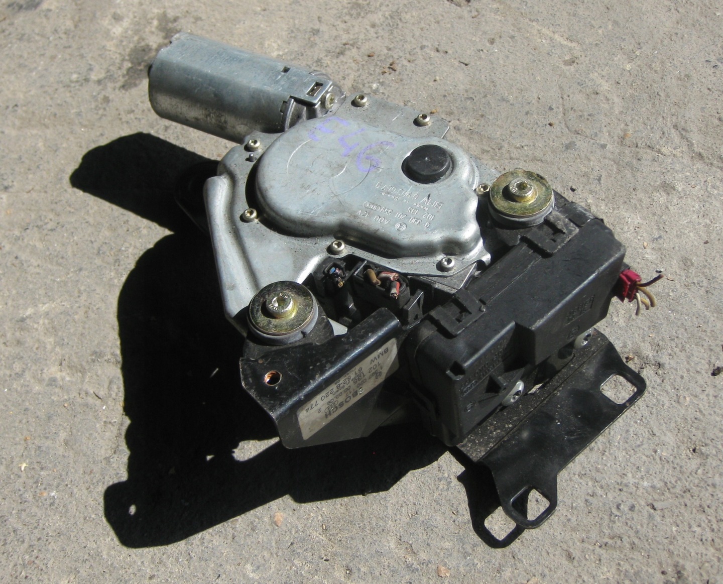 BMW 3 E46 motor törlö ablak far 1397020117