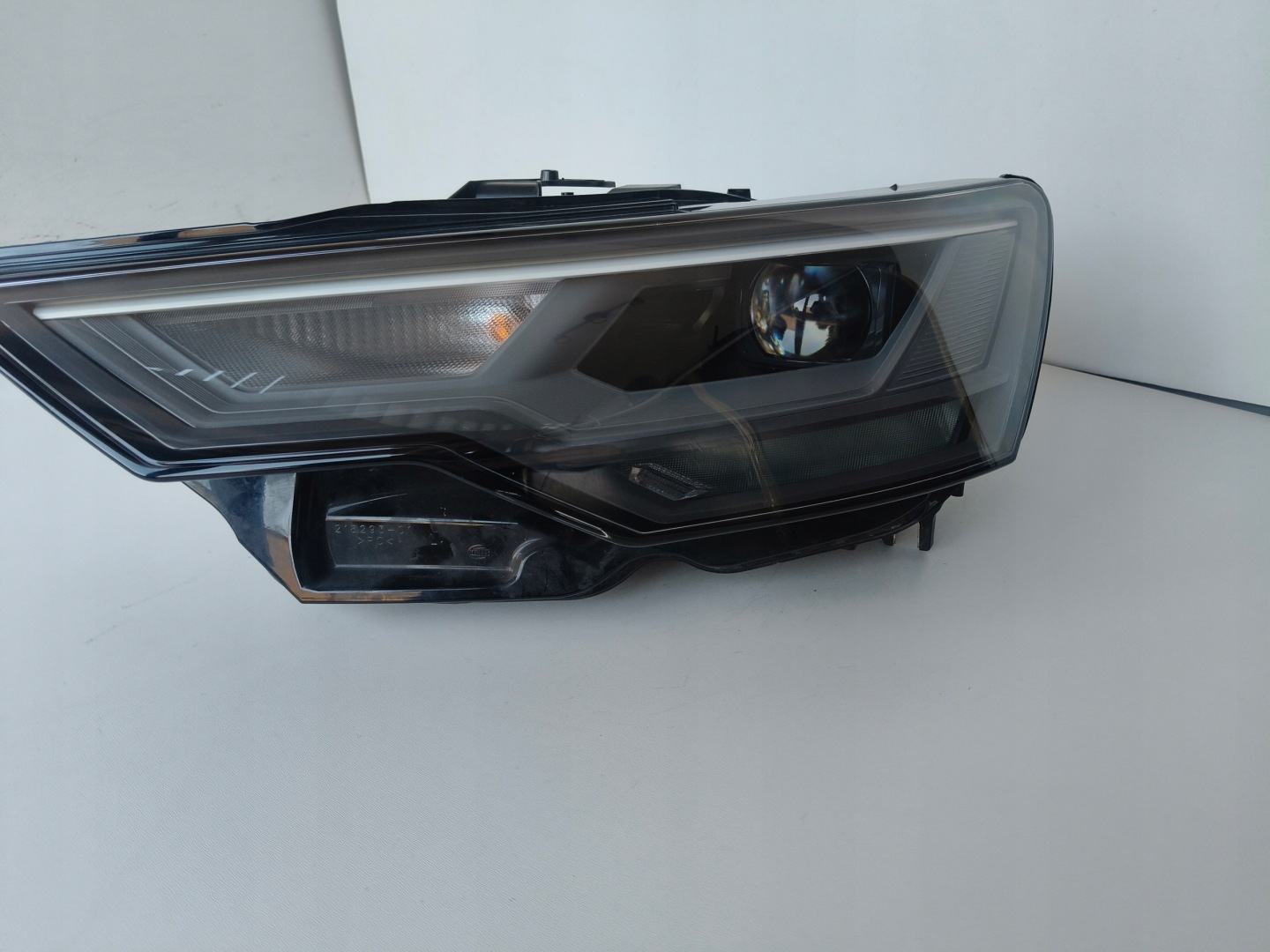 light left REFLEKTOR AUDI A6 C8 4K 4K0 18- FULL LED
