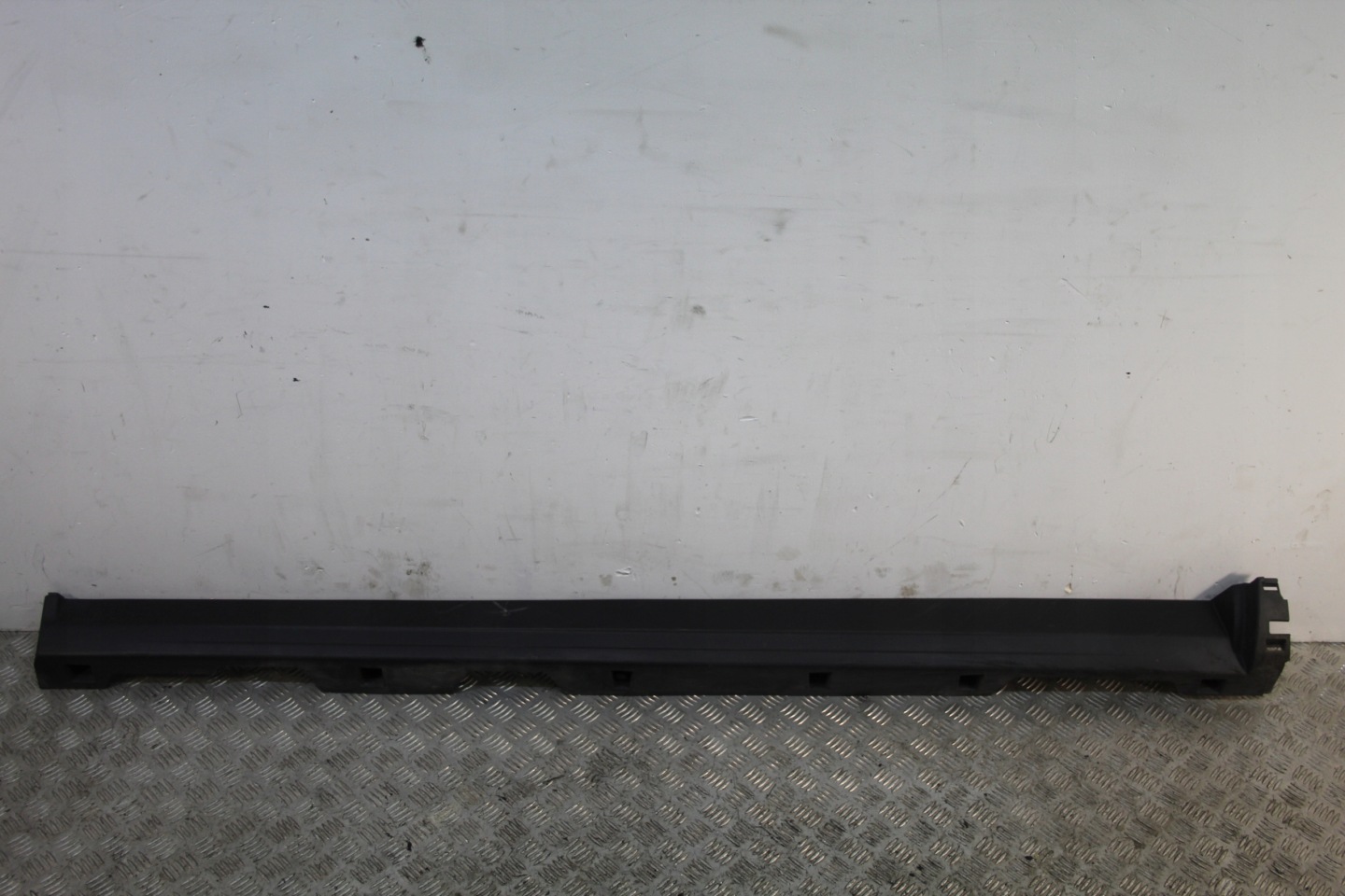 cap threshold threshold right DISCOVERY SPORT L550