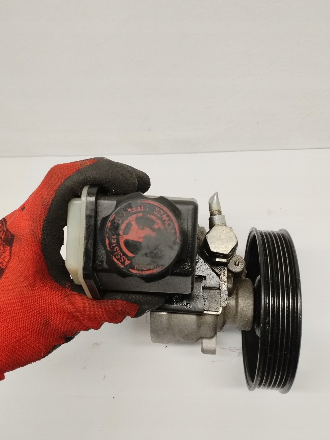 servo pump Opel Vectra B 1.6B KAMOKA PP161