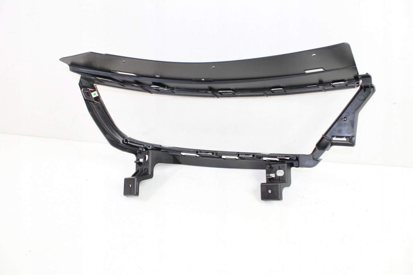 OPEL MOKKA B frame Z CHROMEM REFLEKTORA left UZYWANA originál 9835213980