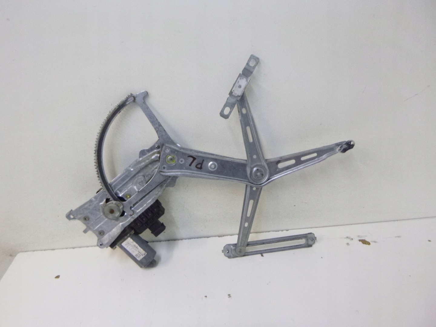 MÉCANISME VITRE AVANT GAUCHE OPEL ZAFIRA A 04R.