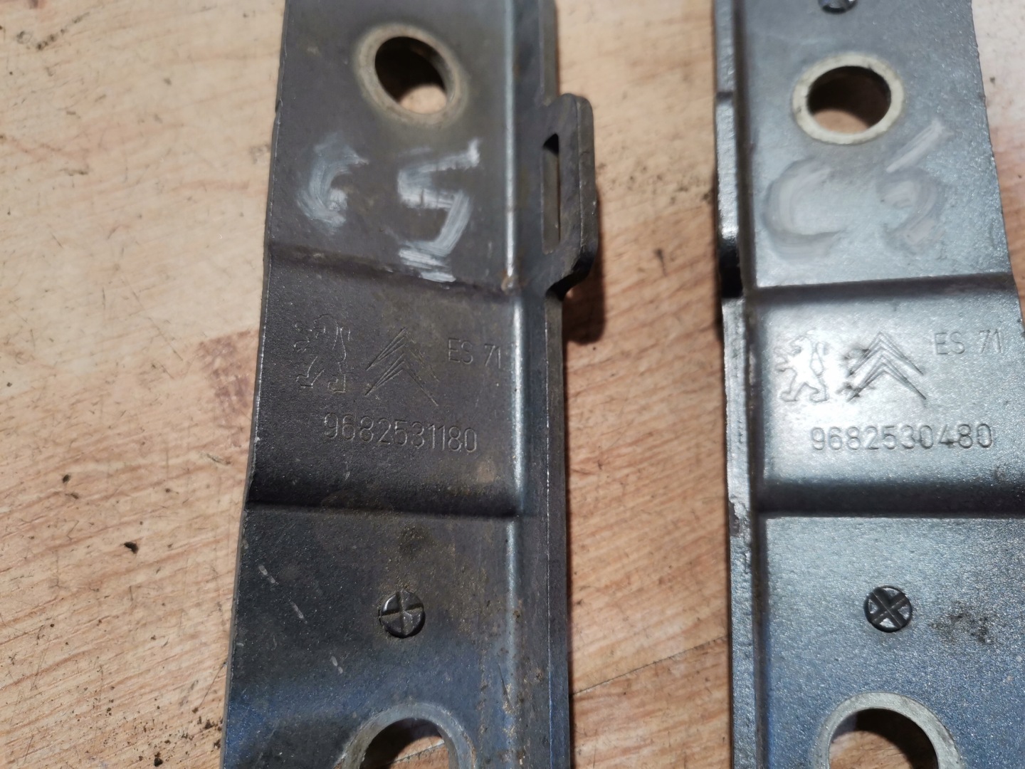 hinge bonnets KOMPLET CITROEN C5 III X7 9682530480