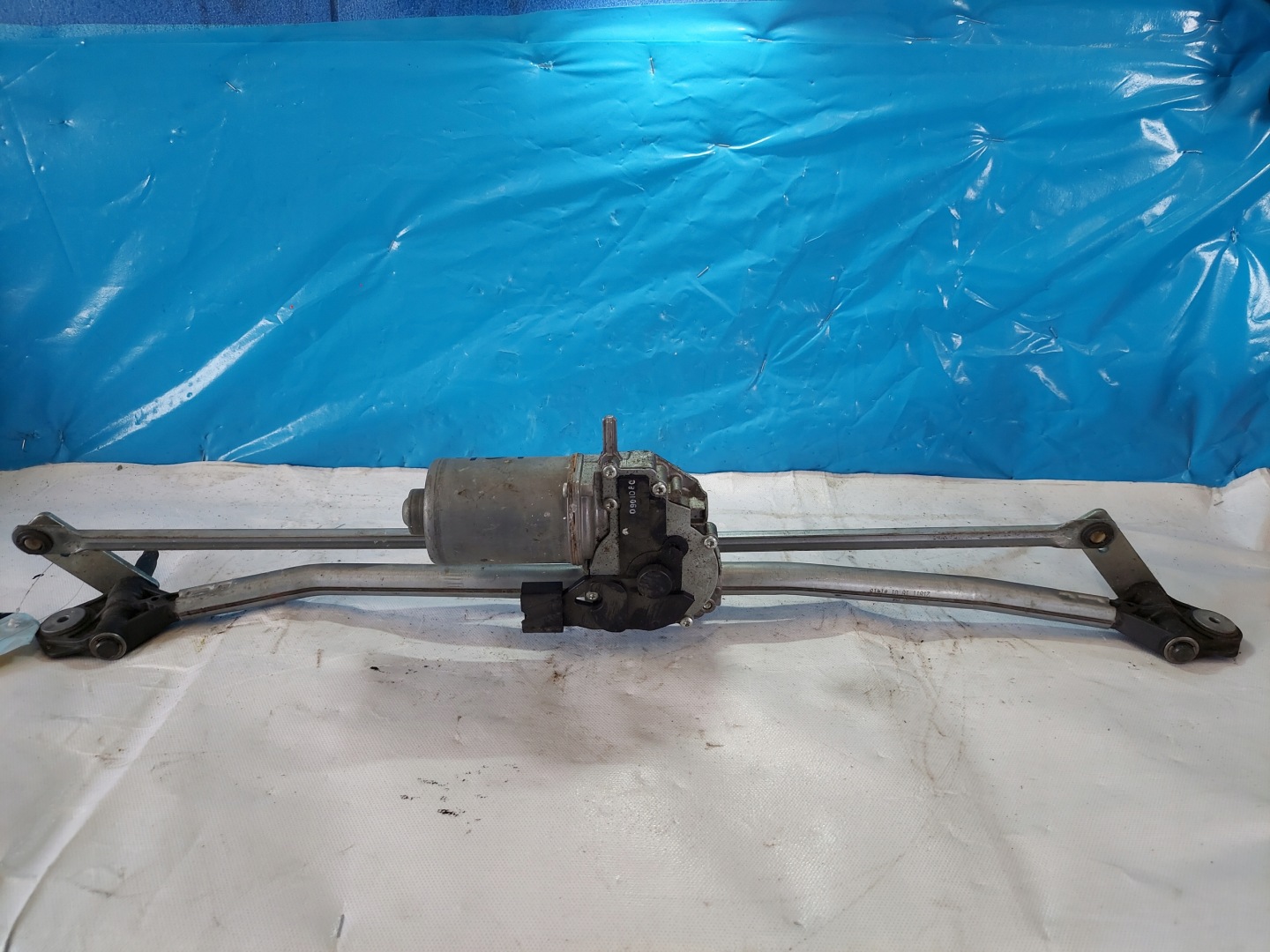 wiper mechanism MINI COUNTRYMAN 19346 front