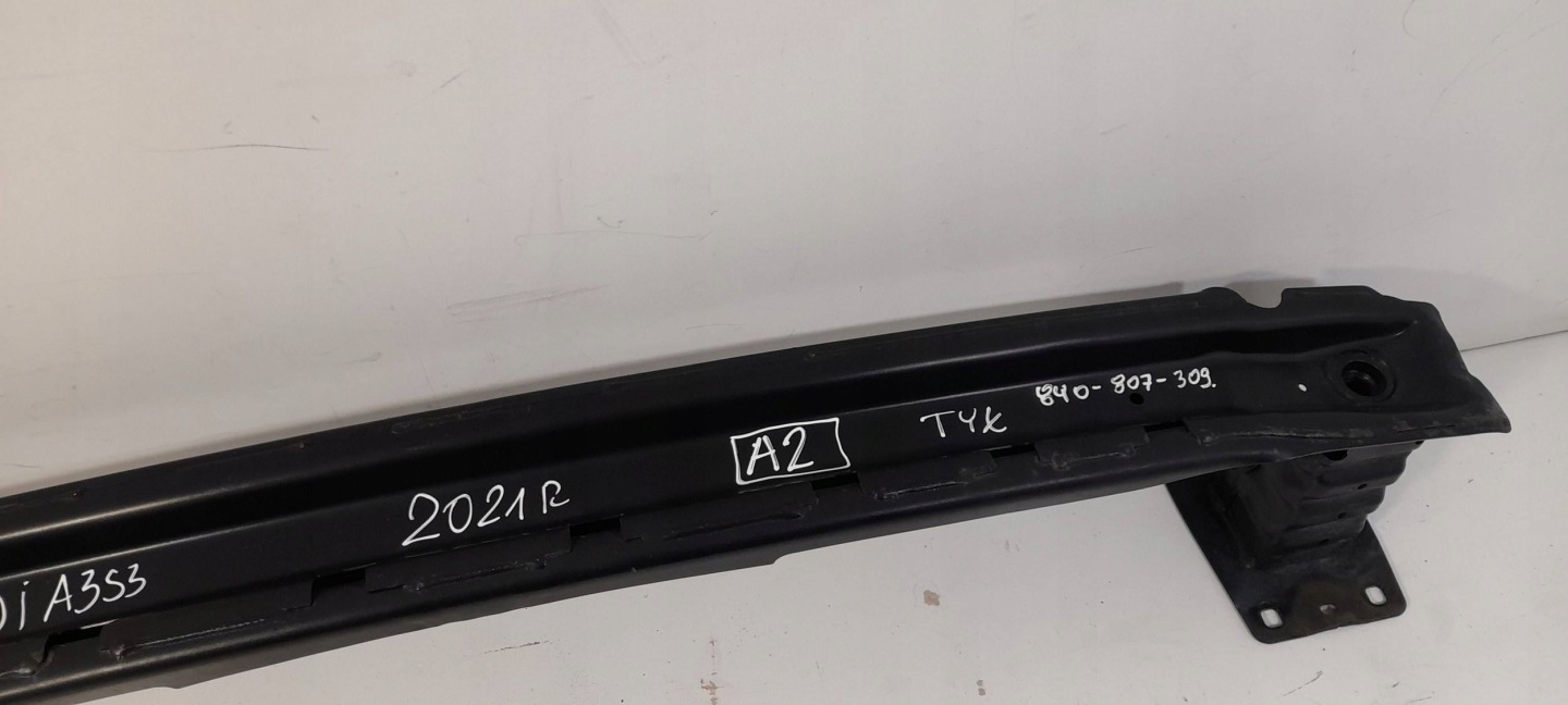 Audi A3 8Y TRAVERSA paraurti posteriore 8Y0807309 (A2)