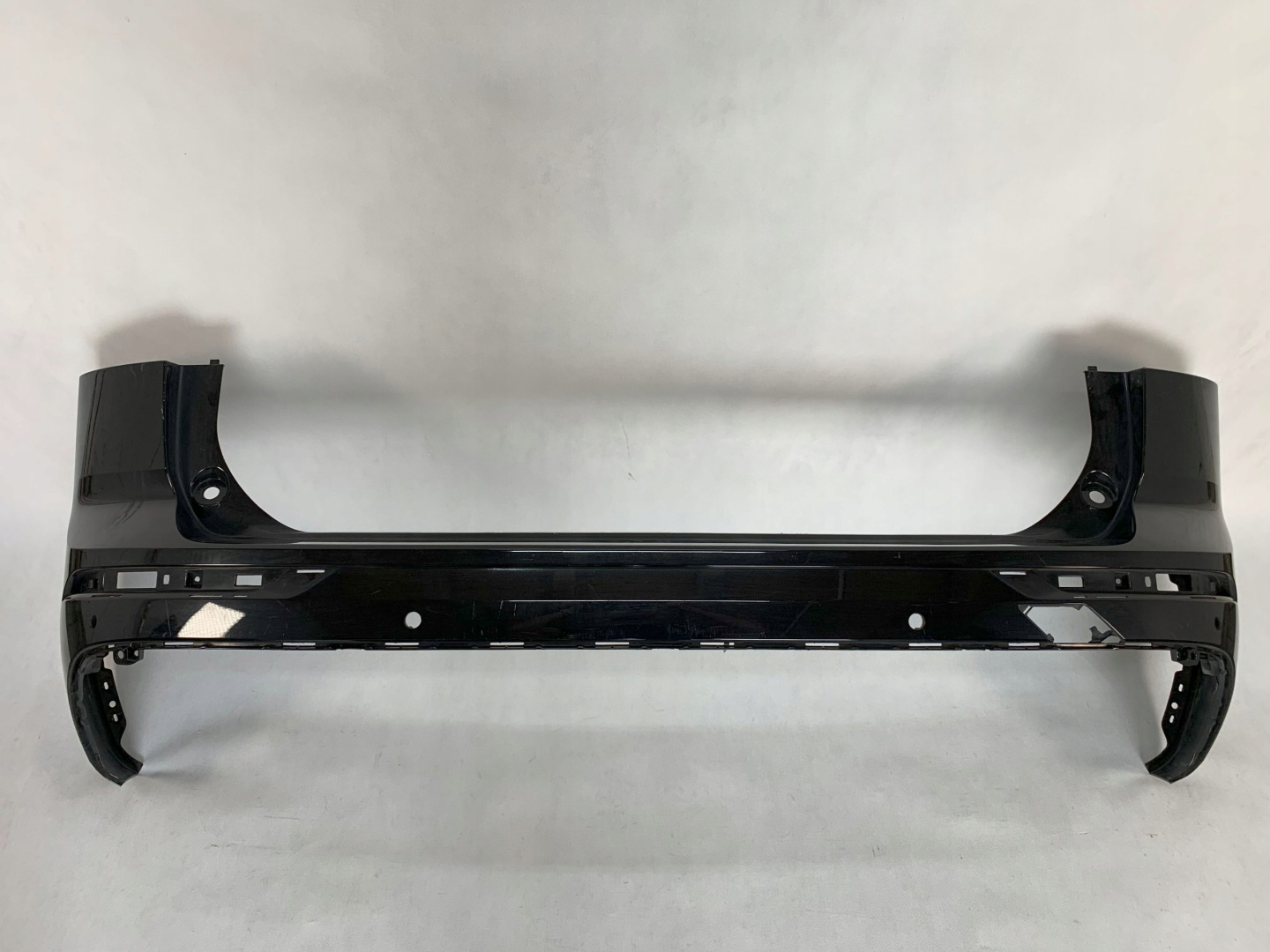 bumper rear Volvo XC60 II 17r below chrom 2017 31425198 05.25