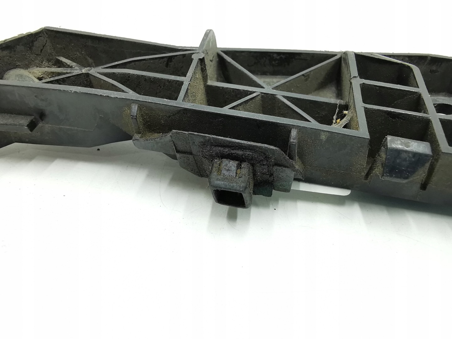 bumper bracket right rear part TOYOTA COROLLLA E12 HB 52575-02060