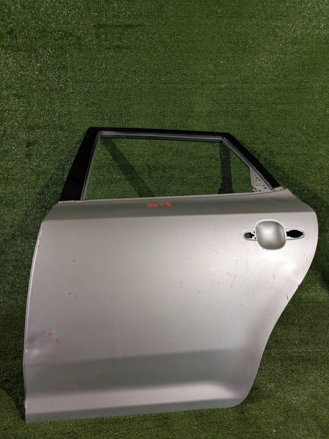 door rear. left left rear part KIA CEED and KOMBI NR.D2619