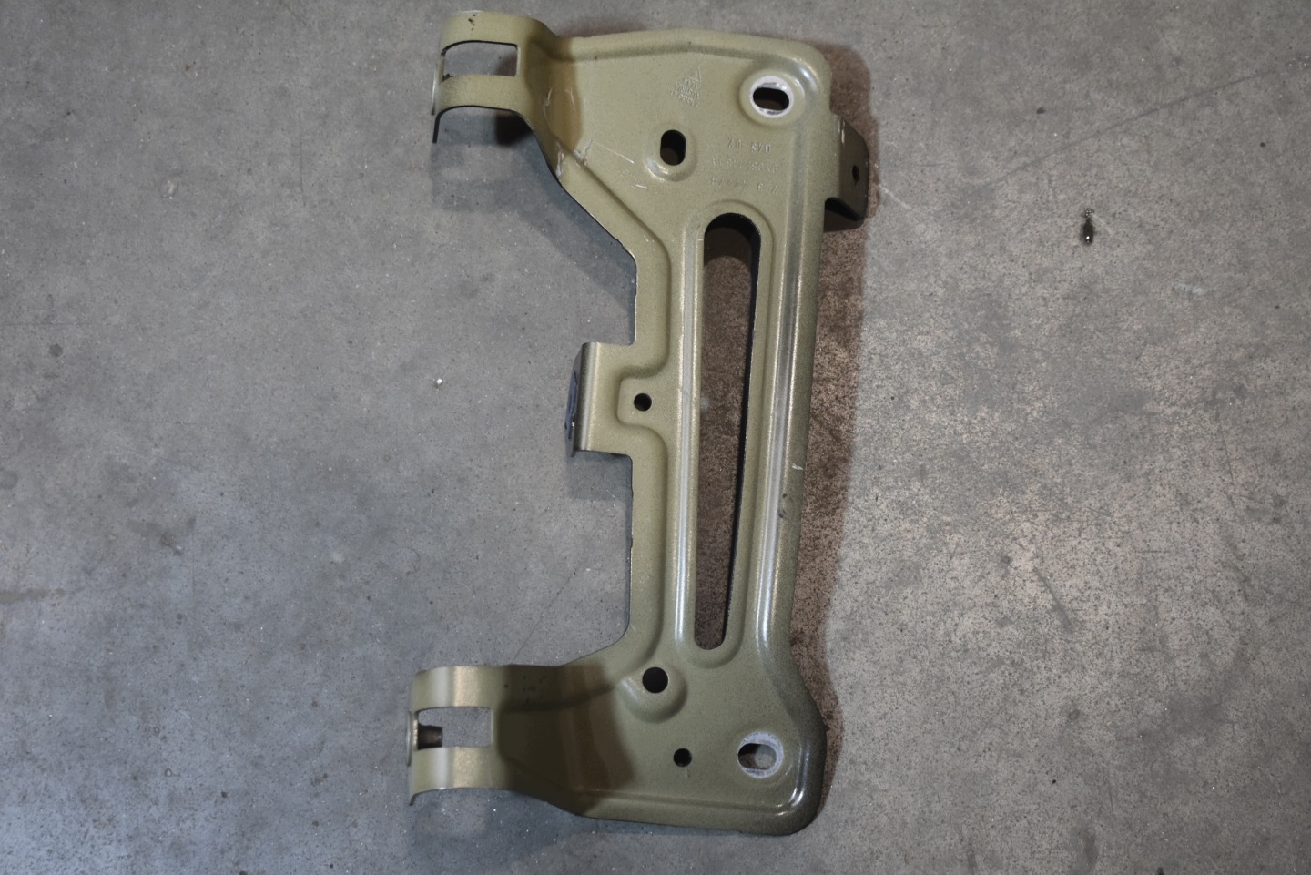 IDEALNE Support plaque Console Aile Gauche PORSCHE CAYENNE 9Y0 1