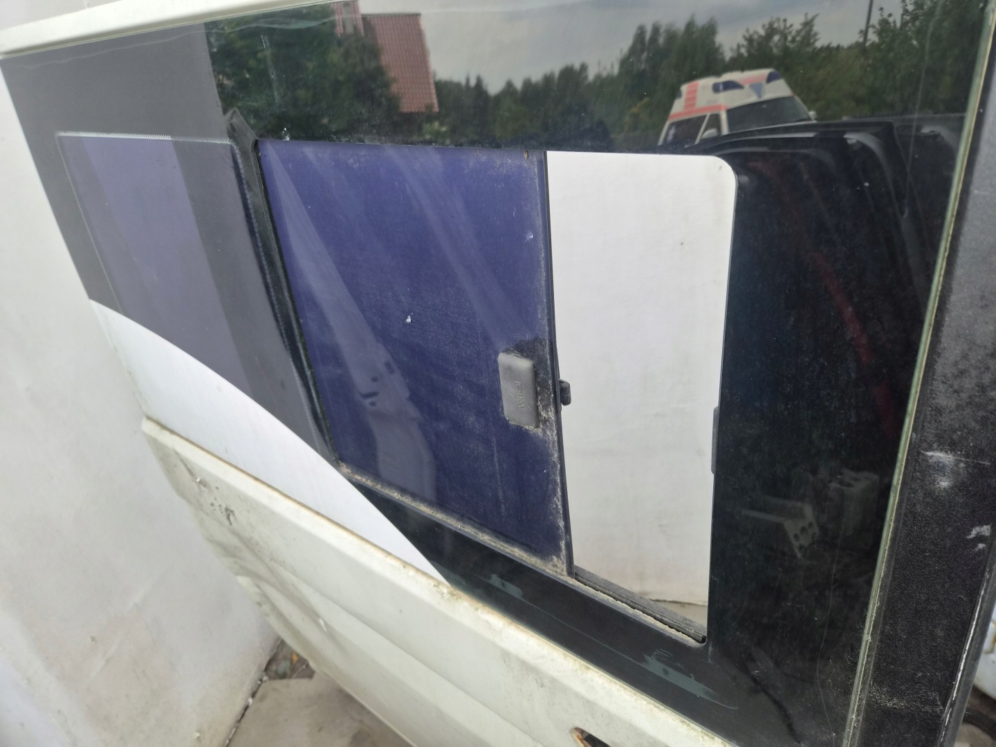 door sliding VW T5 T5 lift side right biale damaged