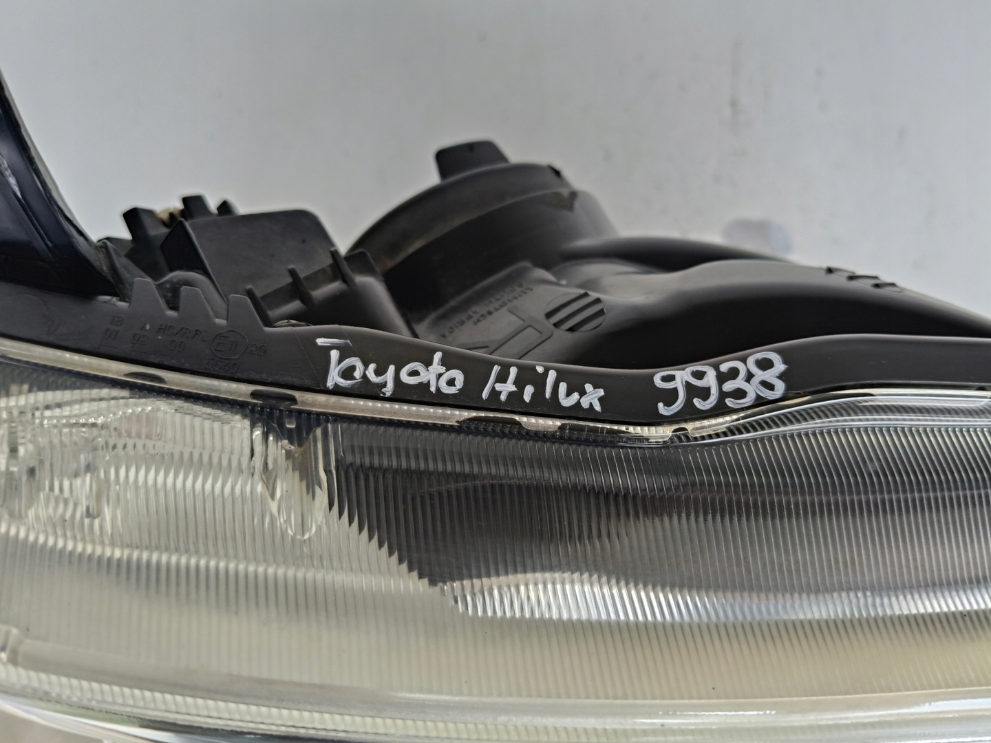 Licht rechts REFLEKTOR TOYOTA HILUX 12- LIFT