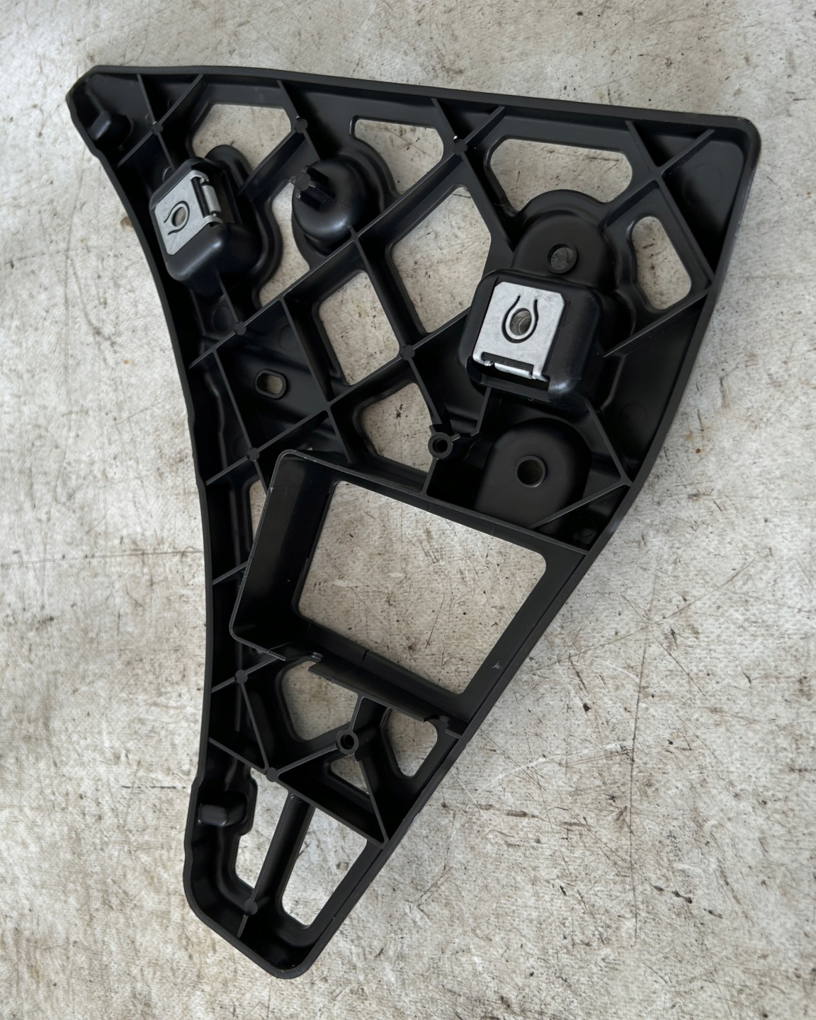 bumper bracket left right front FORD TRANSIT MK7
