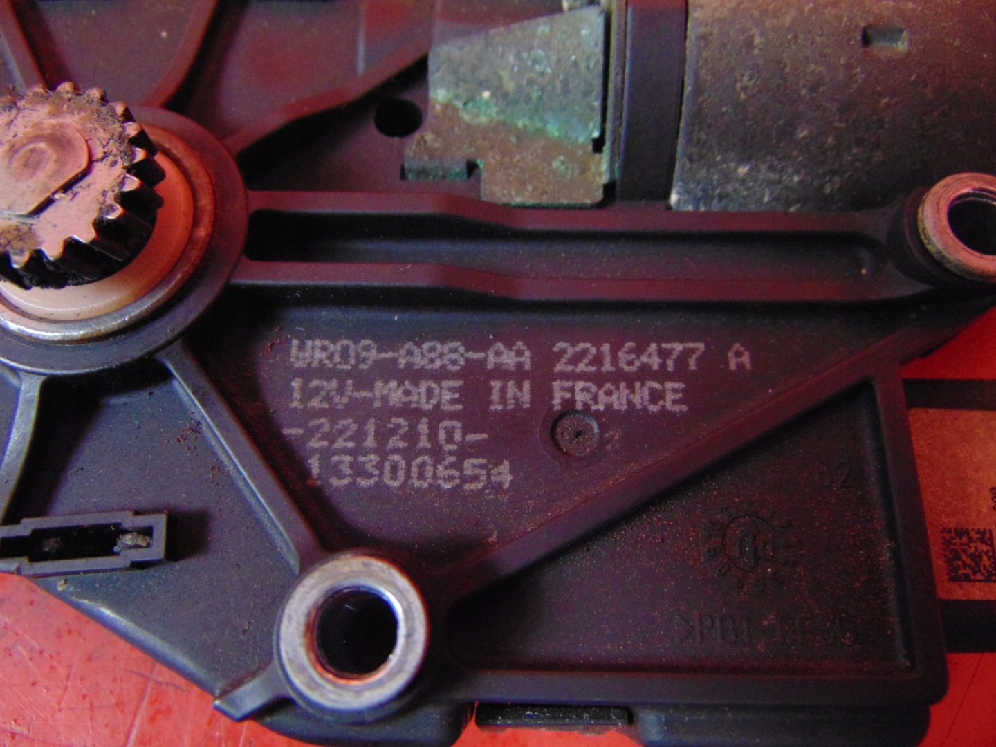 HYUNDAI ix35 Motor Schiebedach WR09-A88-AA