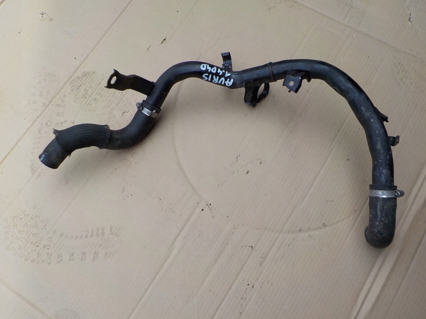 Schlauch luft toyota auris und 1,4 d4d 2008r