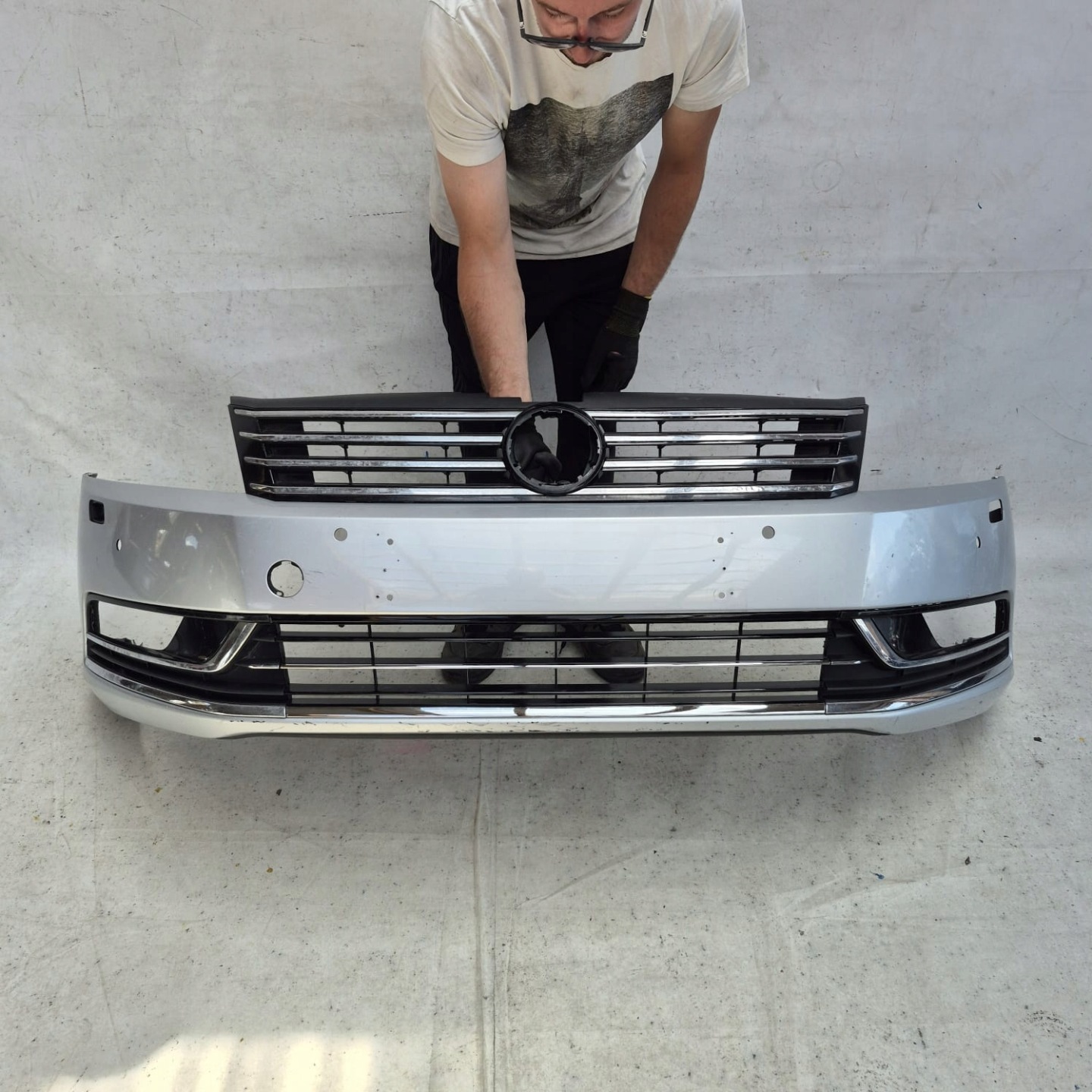 VW PASSAT B7 10-14 bumper front front SPR 4XPDC 3AA807221