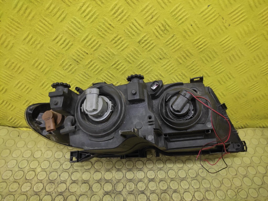 BMW E46 REFLEKTOR light left front 63126910955