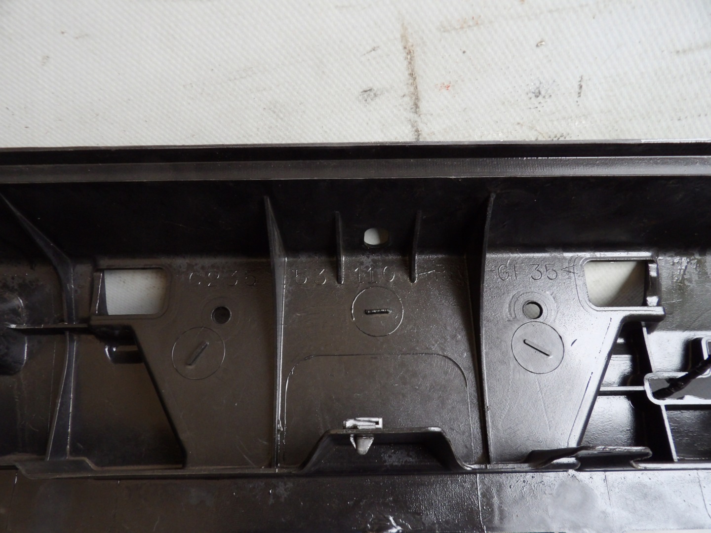 Mazda 5 bar, wall front C23553110
