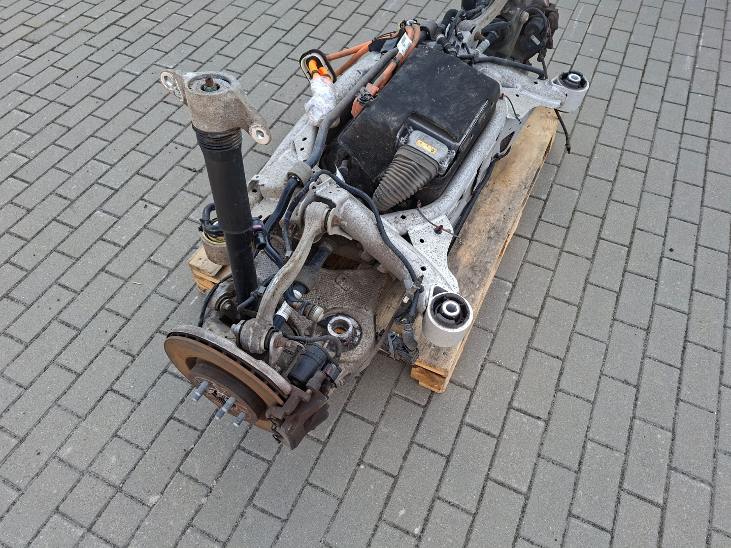 suspension beam rear part engine rear NAPED KOMPLET JAGUAR and-PACE X590 EV400