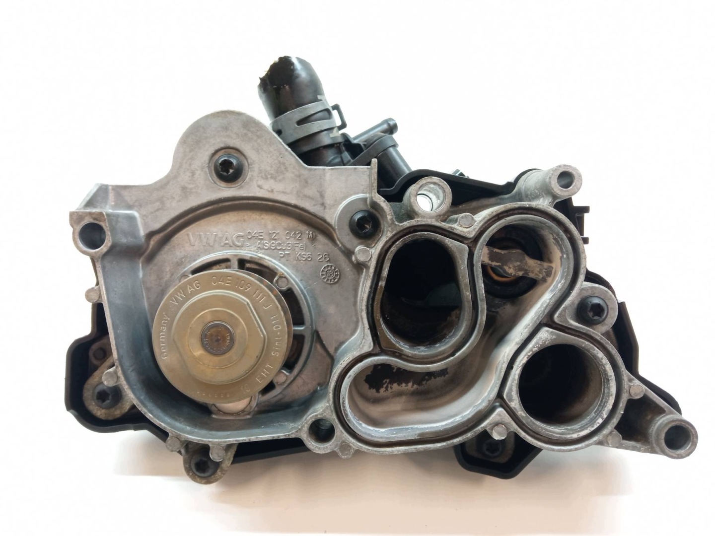 water pump 04E121042M 1.4 TSI VW Volkswagen Caddy III (2003- )