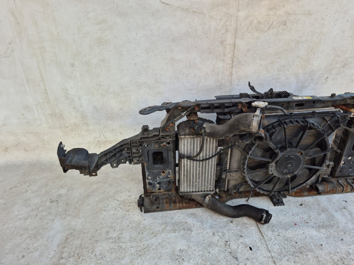 HYUNDAI I30 II 2 12- front body wall front pillar iron