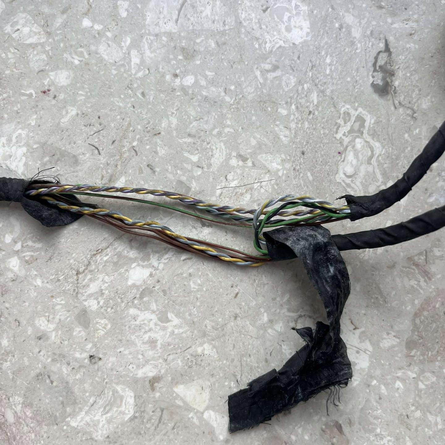 BMW 6 G32 2017-> wiring PDC front 6842174-01