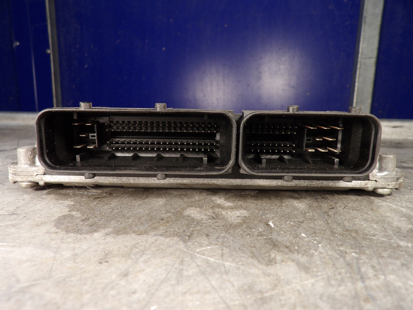 Skoda Fabia and computer, control unit 03E906033F 5WP4012605