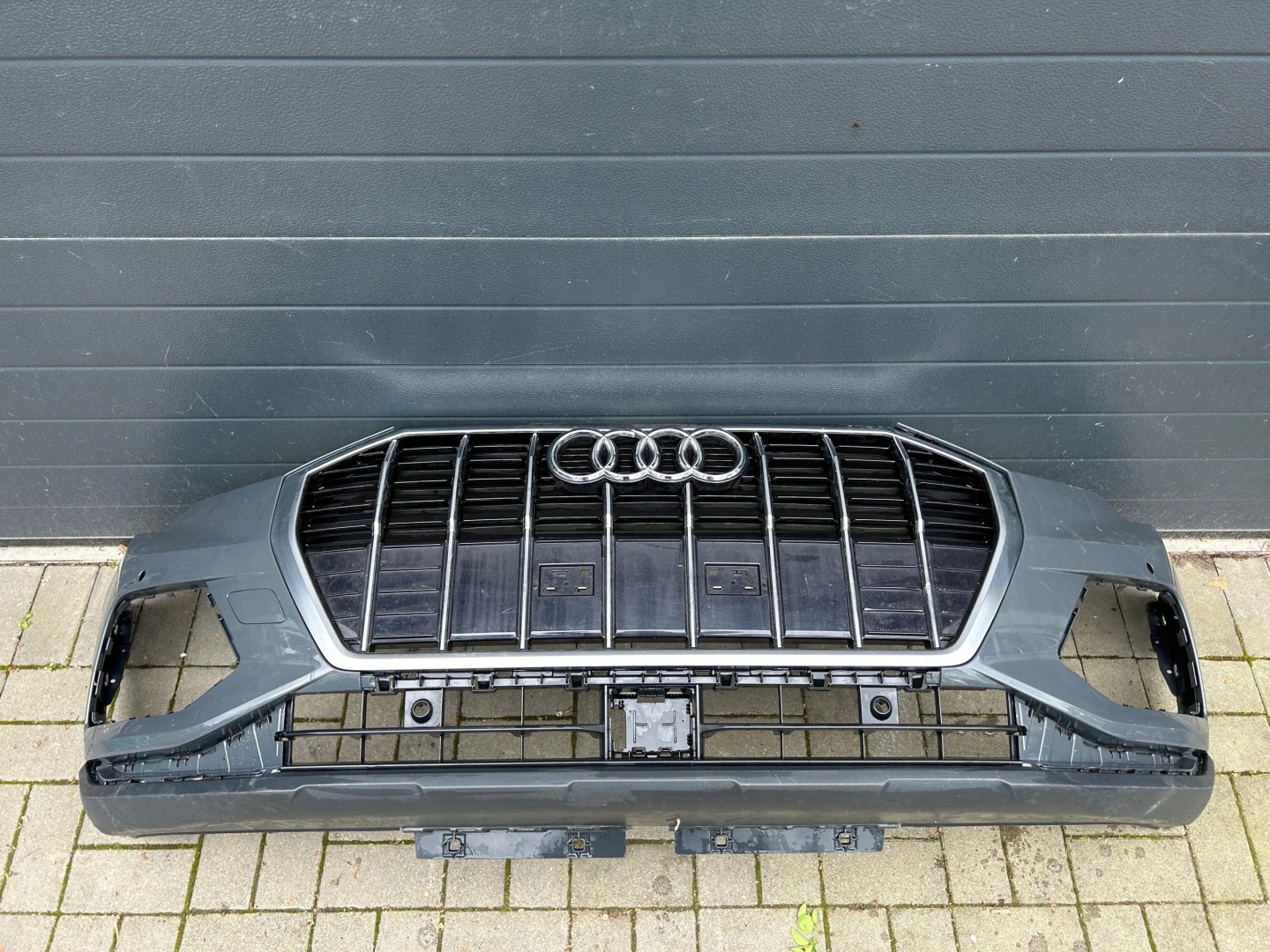 AUDI Q3 83A 18- BASIC STOSSSTANGE VORNE VORNE