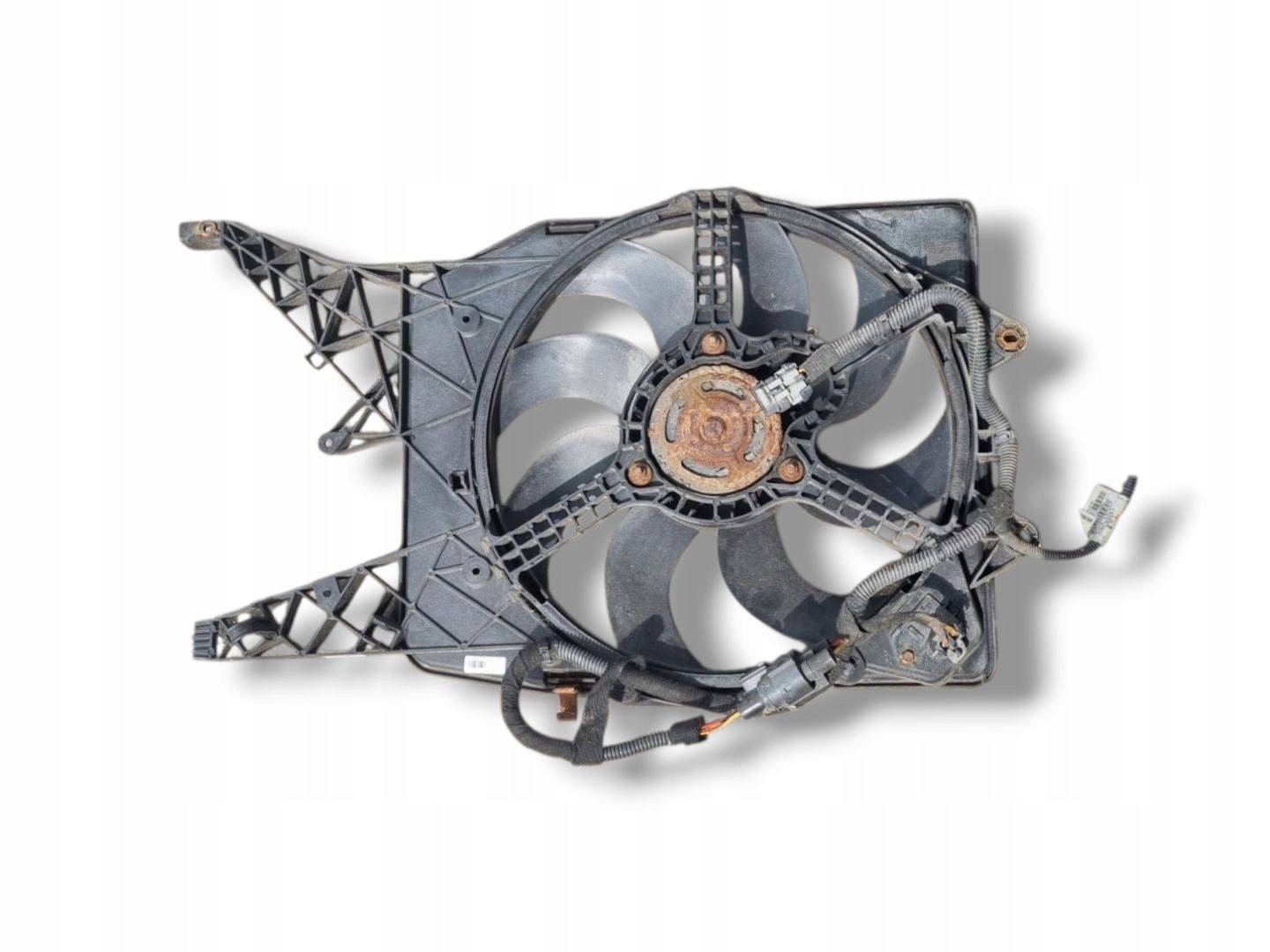 ventilátor chladiče Opel Corsa D 2009 13313297